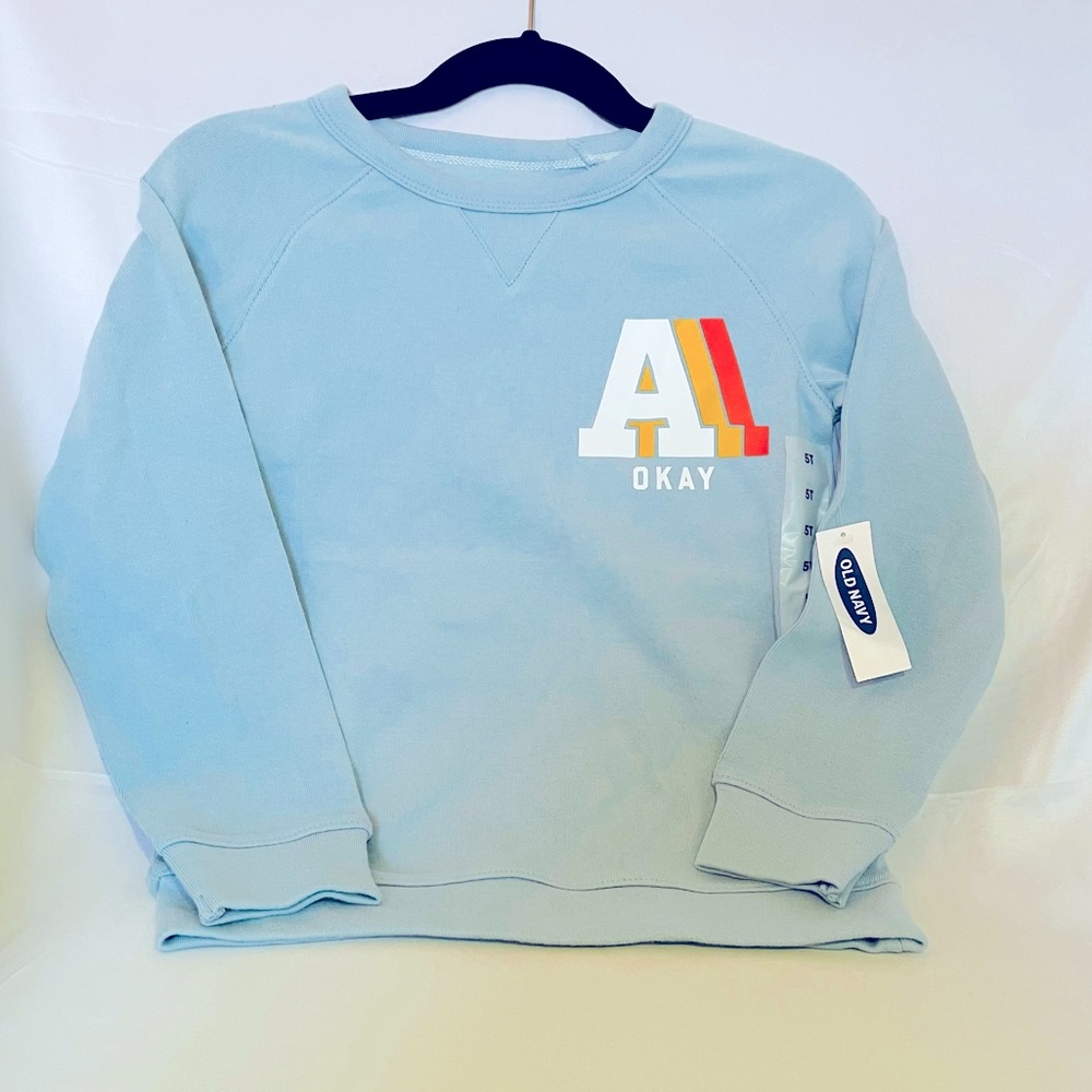 Old navy kids sweater size 5t new